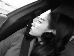 ┽→因為年輕，我們壹