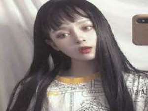 后悔 早已习惯用手机来掩饰