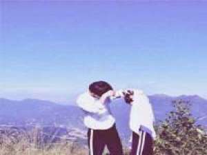 “给你一个属于自己的碧海蓝天” 去你妈的，带着你的红