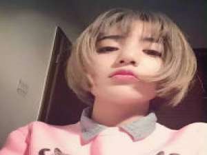 世界没你想象的那么好 世界也没你想象的那... 有个笑话叫爱情，笑得