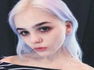 / 物是人非一切感情与我