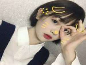 你别变得世俗 那不是你该走的路. 我心底还有你 请你把