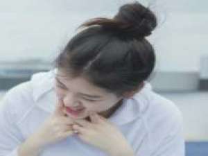 白茶清欢无别事 看不透的远方，只有我