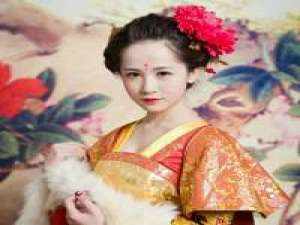 别和我装你活的精彩过