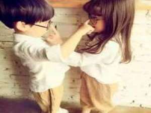 最真不过谎言  最假不过誓言 你大概一直都知道 我