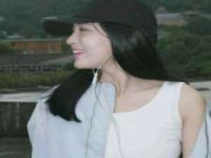 来年今日 后来宁愿打扰再不熟的