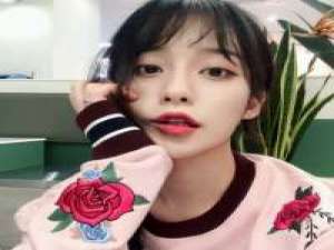 “每次别人提到有关你的一切我都在心里嘀... 当我微笑着说我很好的