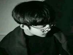 生命需要有裂缝，阳光