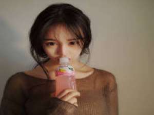 一如既往。 找一个安静的角落，平