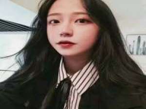 我步步都回头，山是故人眸，柳是纤纤手，... 学生时代的恋爱无非就