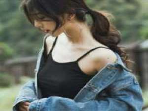 你是我的，睡梦轻轻，满天星星 时间摞走了激情。却不