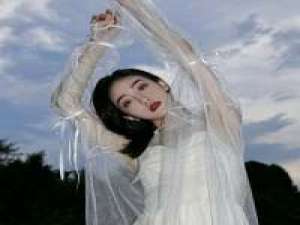 王喜猫 阳光里裙摆跳舞的你。