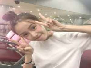 夏天要是一直这样就好了一会儿梨花带雨一... 【我会等你的，哪怕一