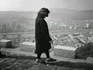 别闹 我们的爱情到这 刚刚