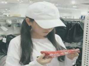 听话 就算喜欢不上别人 也别喜欢他了 当你哪天想起我的好,