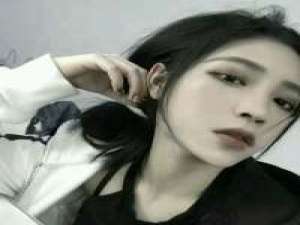 其实我也不想熬夜 可是一到晚上总是想太多... 没有什么委屈不委屈