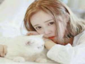 你认真的样子我想把全世界捧到手里给你 没有你，我照样可以活