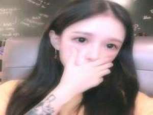 我也有个少女梦 像个小孩要糖果 像个公主要... 她会成为我最重要的人