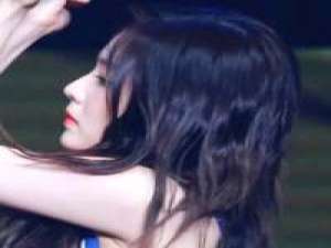 啧 你是我最美的风景。