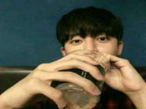 喜欢你是我唯一会做的事. 爱一个人，没有或许，