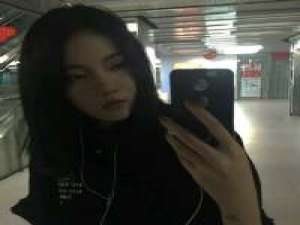 孔雀东南飞 五里一徘徊/歌萝1 不亦仰望别人，自己亦