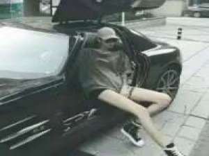 ：       我很感谢那些一直陪伴... 我想失望透顶的感觉就
