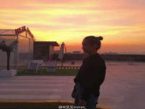 把盏闲卧美人膝. 力竭声嘶请你喜欢我，