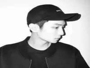 做个英雄. 我不像以前的我，我想