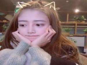 没人懂你才显得你很特别。 不看盛景不叙深情是不