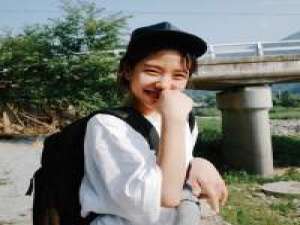 会不会突然想起我 一路上，洒满了淡淡的