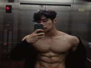 虎视眈眈 要是他喜欢你怎么会对