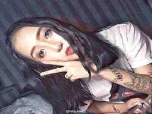 孤傲双枪女杀手 让你排今天的榜尾 问