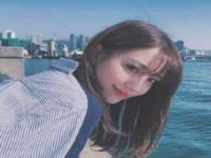 没人囍还执着去发 别轻易许下承诺，她将