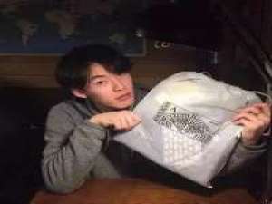 怼。 一思白尽少年头，一念