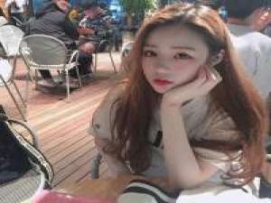 要么孤独 喜欢一个人，像是期待