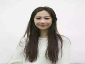 萌萌的标题 你已牵起她的手不再是