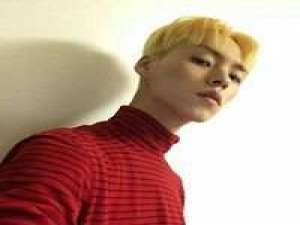 蹦上心头那一枪? 夜光隐绰射过西窗，音