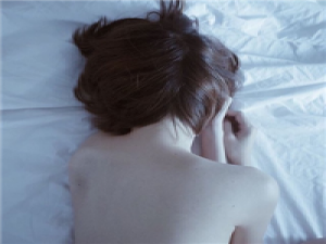 你可以哭但不能输 想打电话听听你的声音