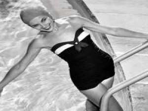 荷 总是有很多理由告诉别