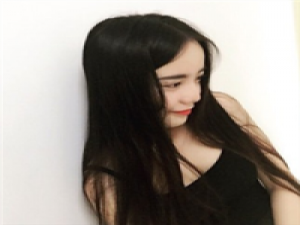 简单 “多年以后的某个深夜