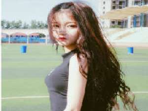 做你怀中猫 人要有最朴实的生活和