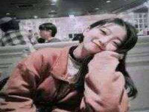 如果一个人真的很喜欢你他的朋友一定会知. 下次见你 我要以好久