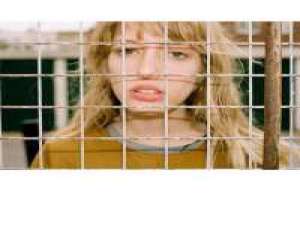 爱他是错. 泛滥可以 你别炫耀