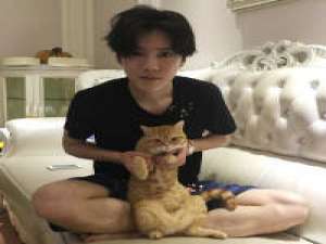 北甍 睡前跟喜欢的人打电话