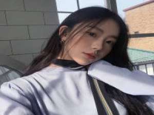 余生太长不惧散场 不甘平庸何必独钟. 他曾是我的太阳我的信