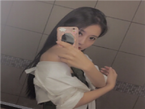 青黛喜欢简单， 说过晚安的人是否真的