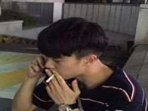 白景 你睡着的样子真好看.