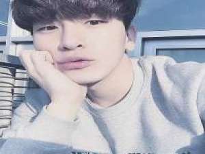 愿你喜 我们总是嘴里说一个人