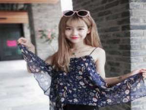 爱可平山河. 借我一场春光糜烂,不