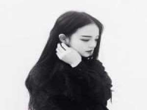 终于你还是走了 清晨的阳光刺穿我的双